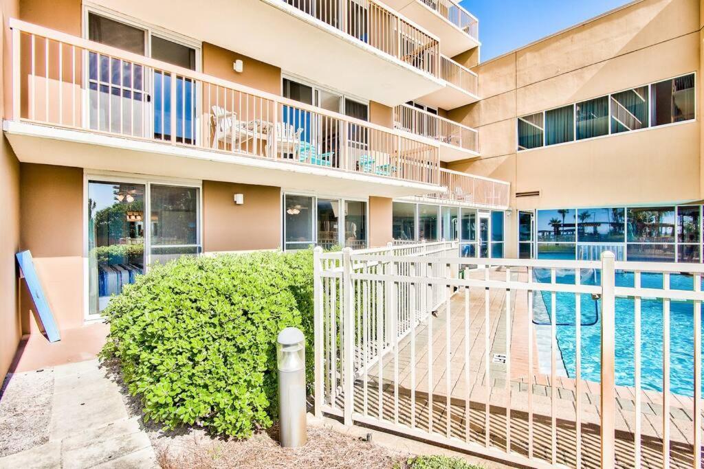 דסטין Pelican Beach Resort-Walkout Unit-On The Beach מראה חיצוני תמונה